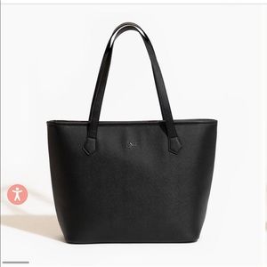 *NEW* Freshly Picked Milano Tote in Black (Obsidian)
